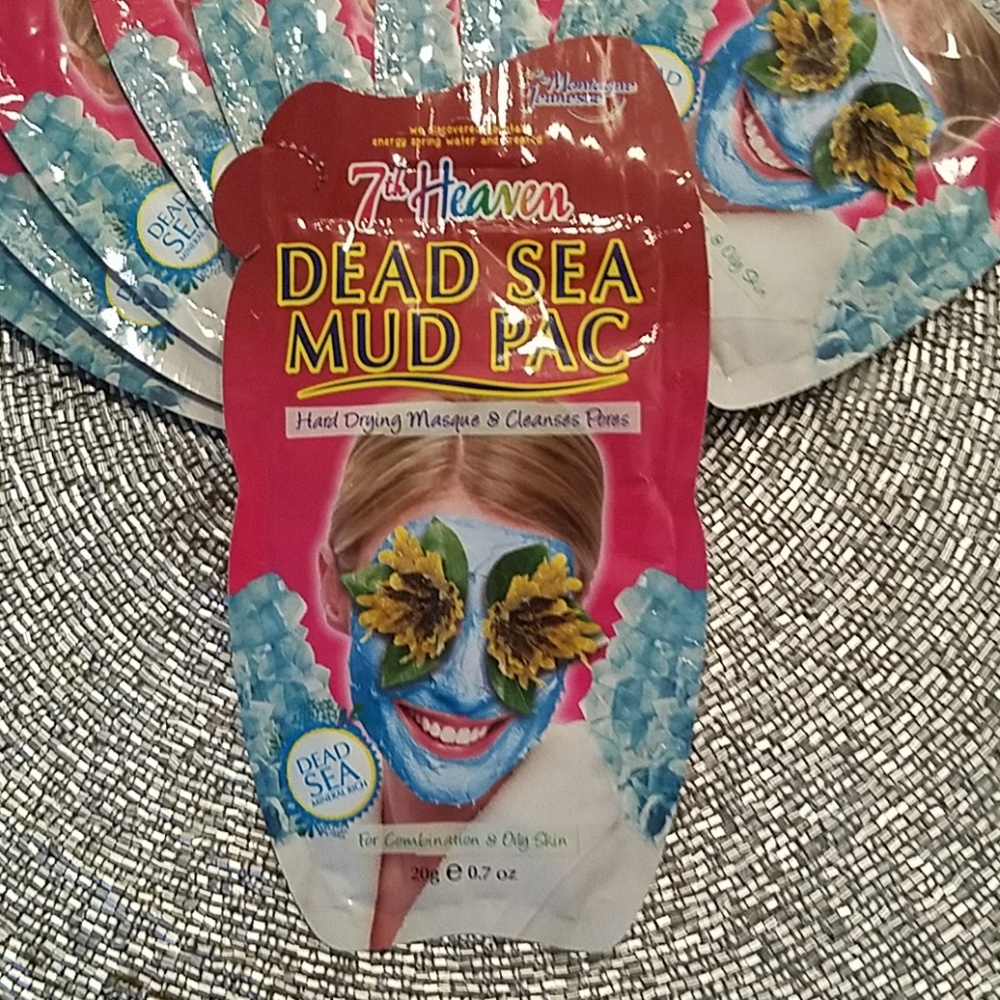 SOLD!! Face masks - Picture 2 of 3